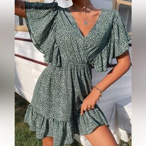 SHEIN Green Patterned Mini Dress